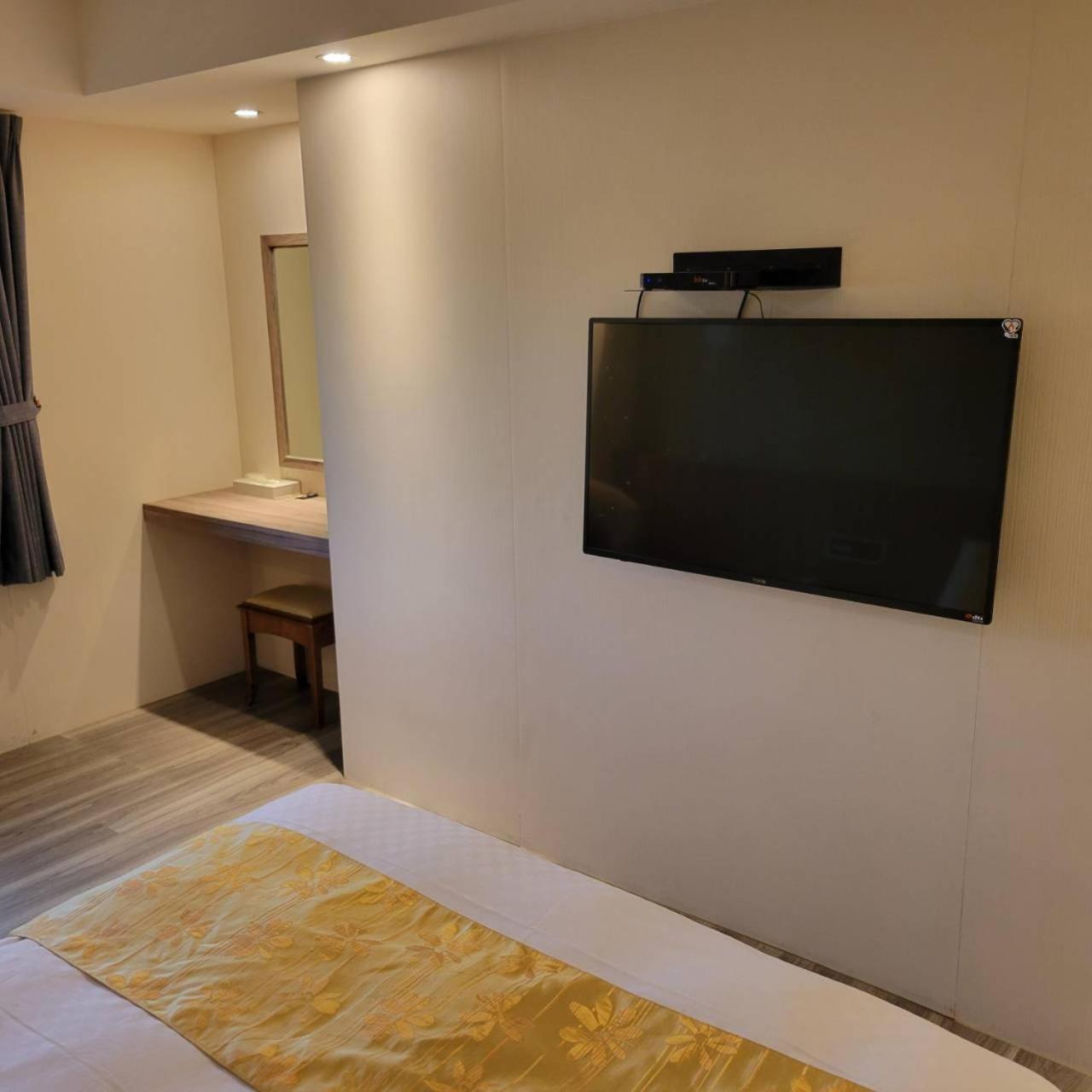 Attic Hotel Taipei Exteriör bild
